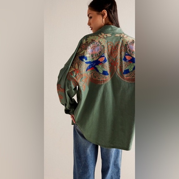 LIKE NEW FREE PEOPLE WE THE FREE TAKE FLIGHT EMBROIDERED SHIRT, DRIED PINE, XL - Picture 5 of 13